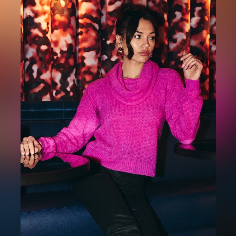 LOVE THE LABEL Camden Sweater